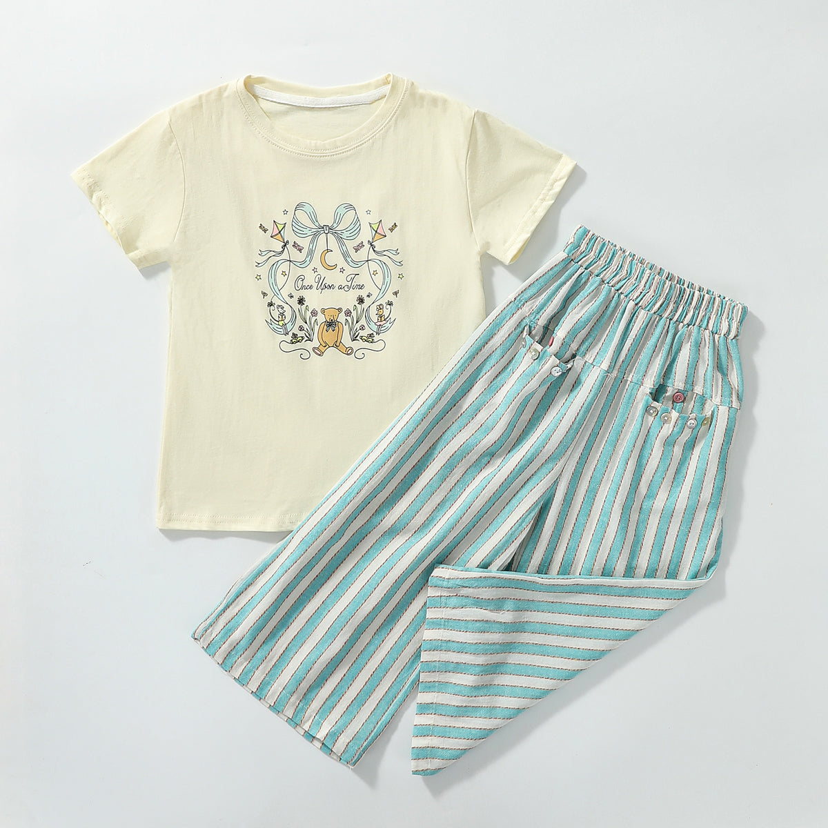 طقم تي شيرت بأكمام قصيرة للبنات