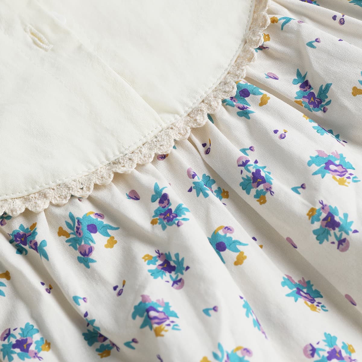 Flutter Sleeve Bow Embroidery French Dress Girl