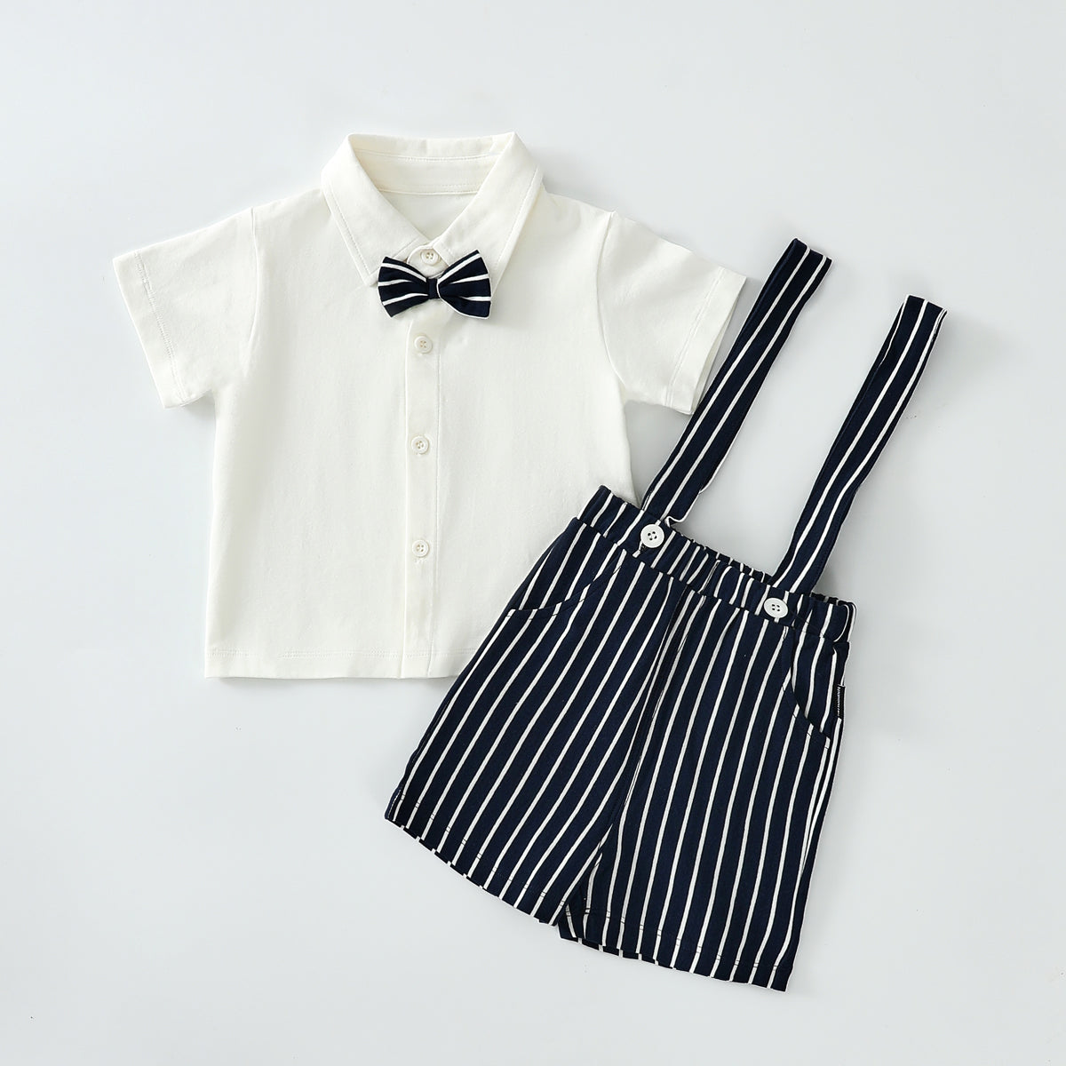 Gentleman tuxedo suspenders suit