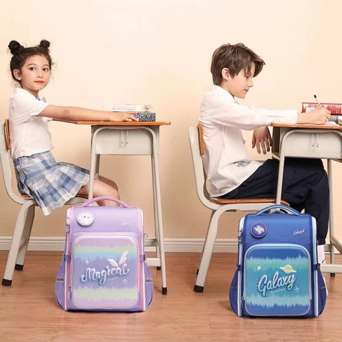 Elastic Stress-Relief Back-Protection Backpack