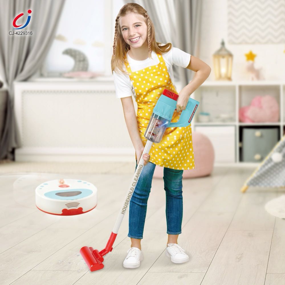 Simulated home cleaning set