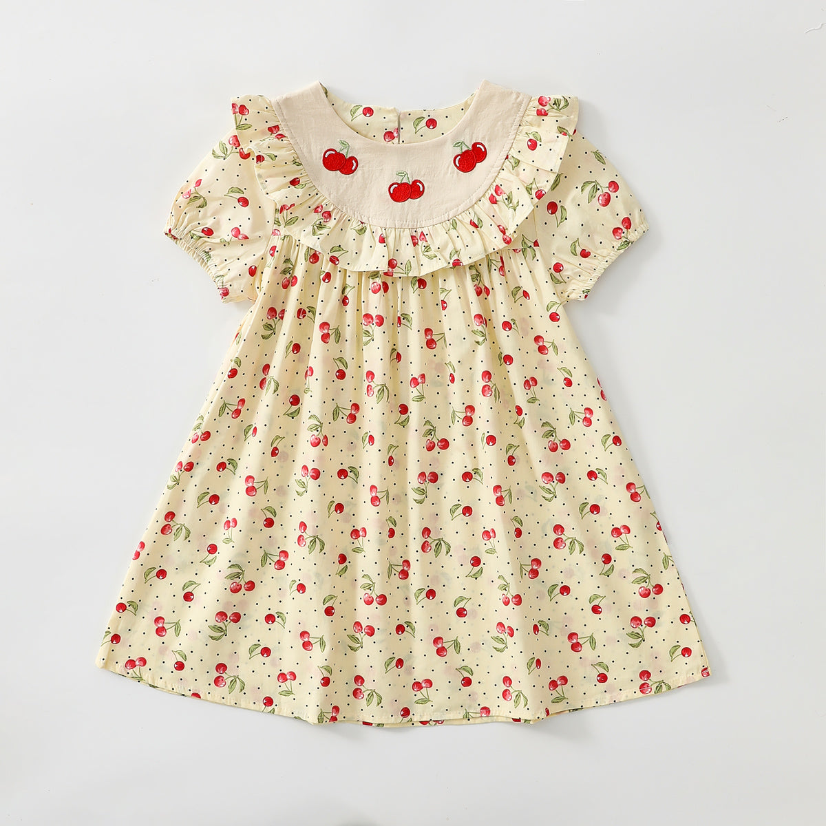 فستان مطرز بالكرز مع كشكشة