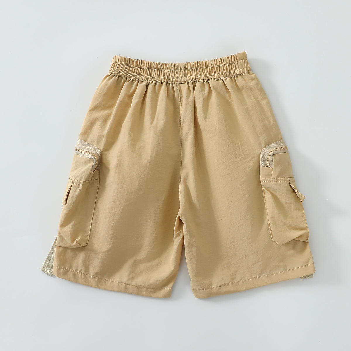 Cropped cargo shorts