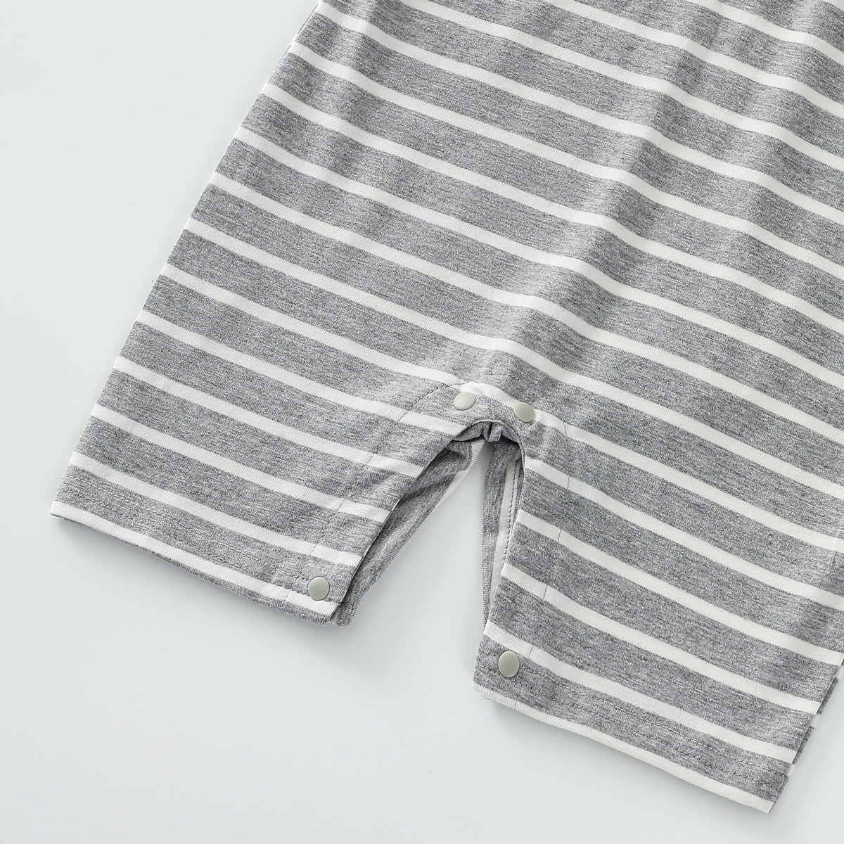 Striped lapel patch romper