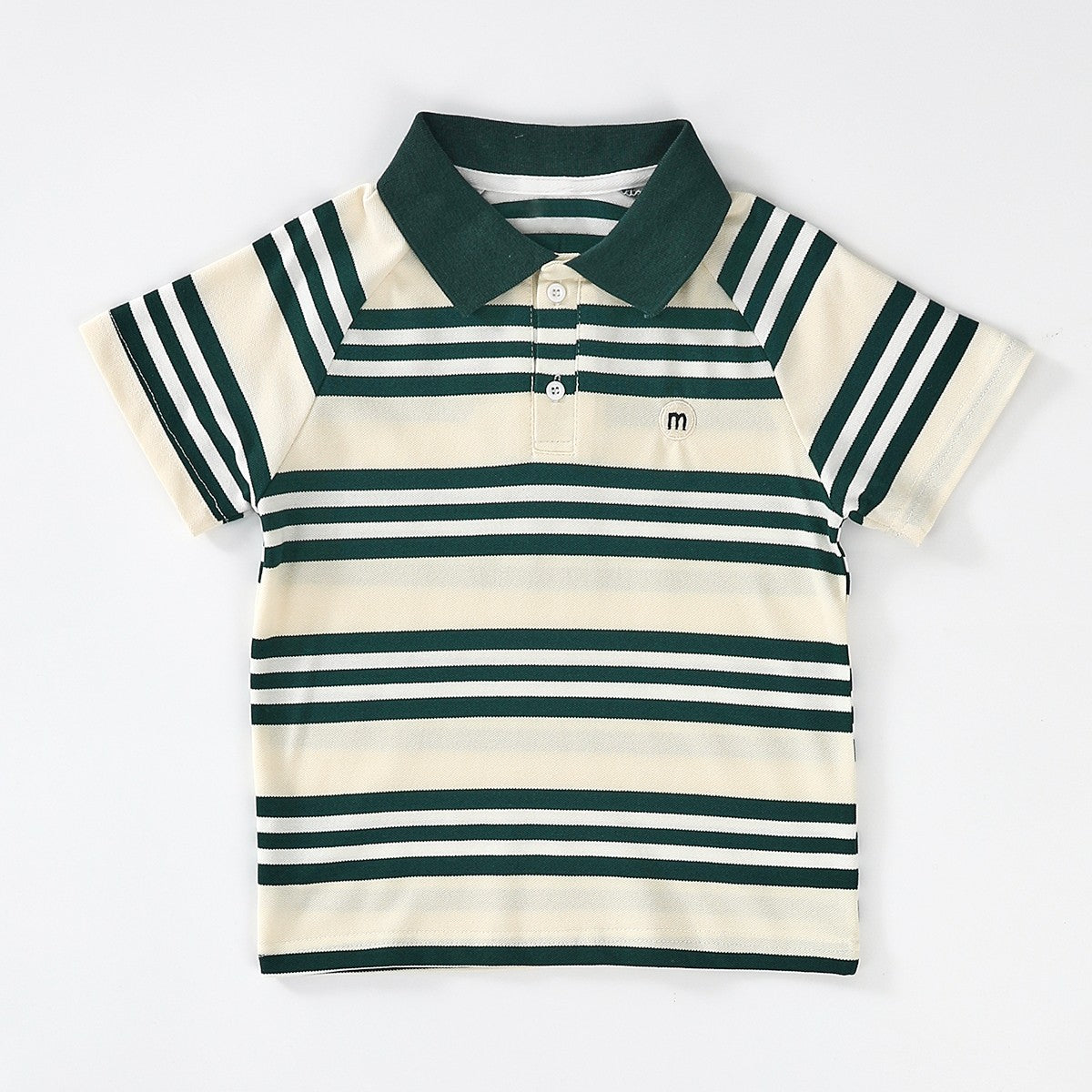 قميص بولو مخطط بأحرف