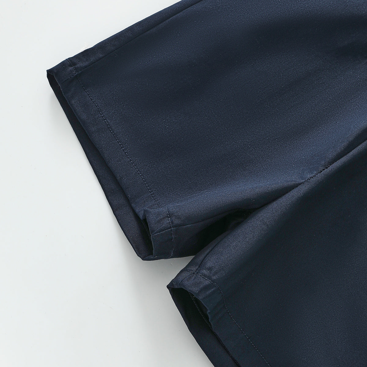 Gentleman suspenders suit