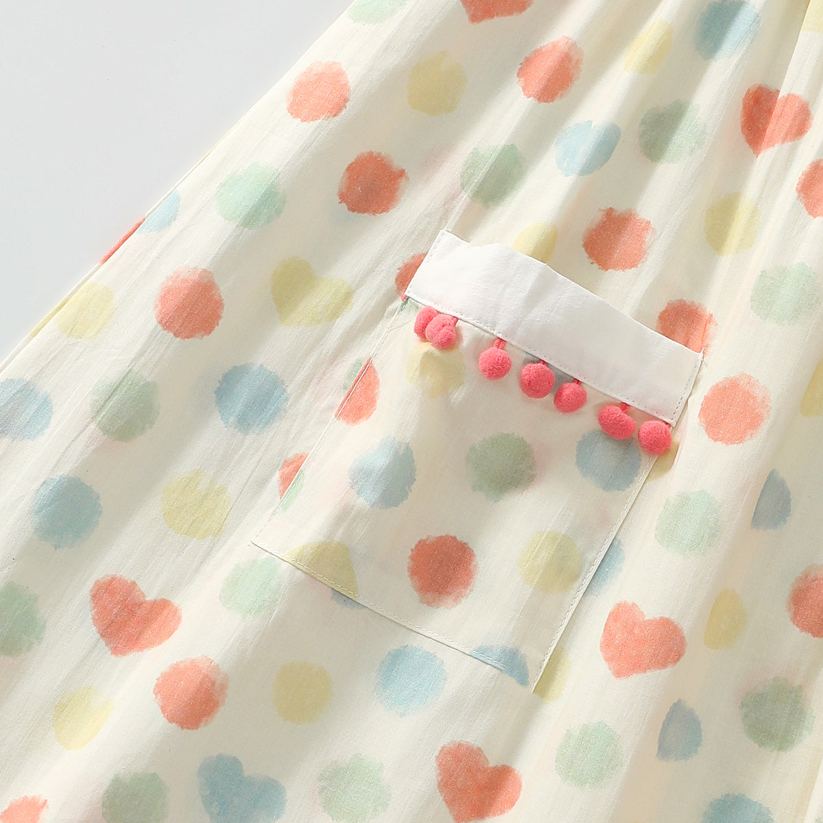 فستان بياقة دمية منقوش بنقاط ملونة على شكل ورقة لوتس