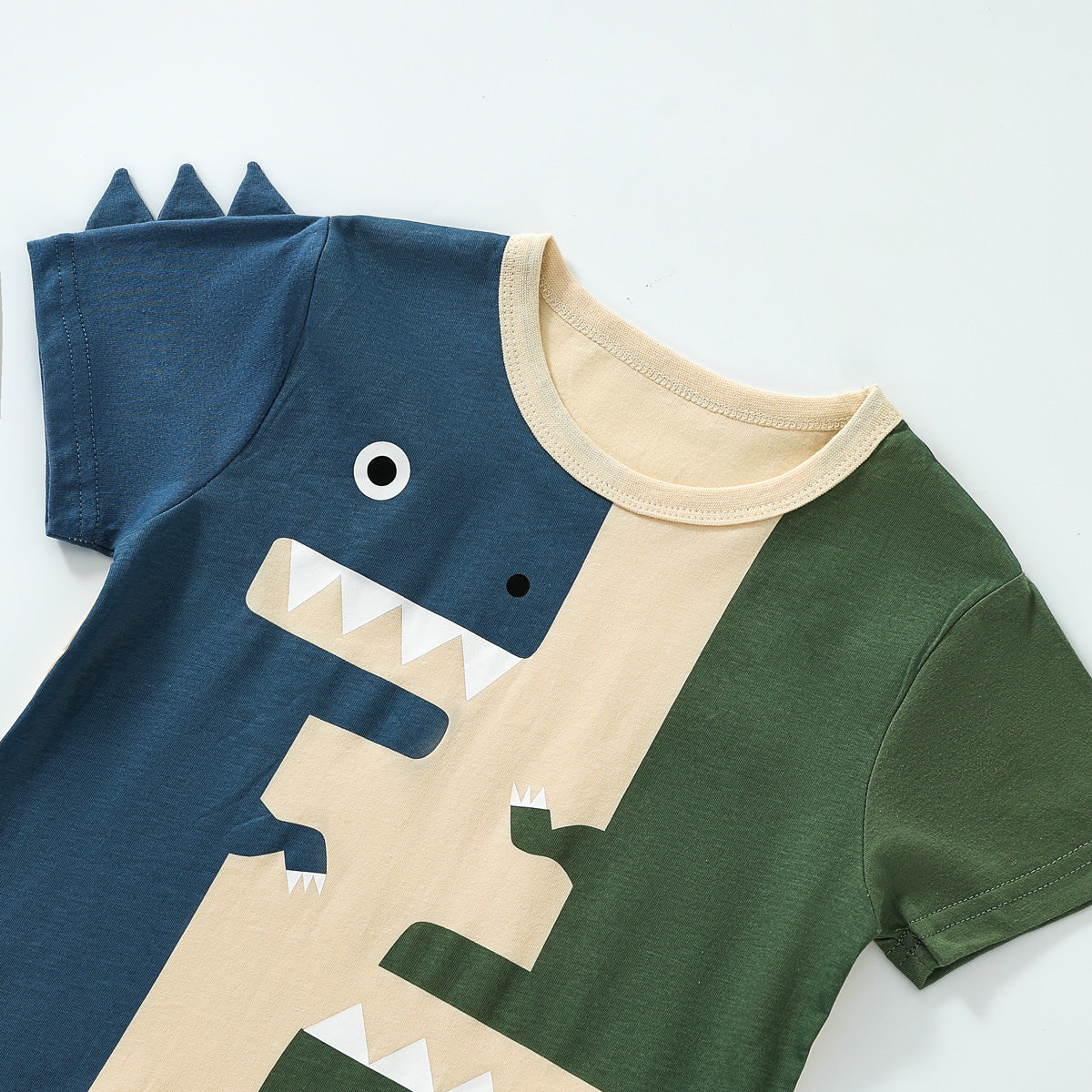 تي شيرت تمساح مضحك