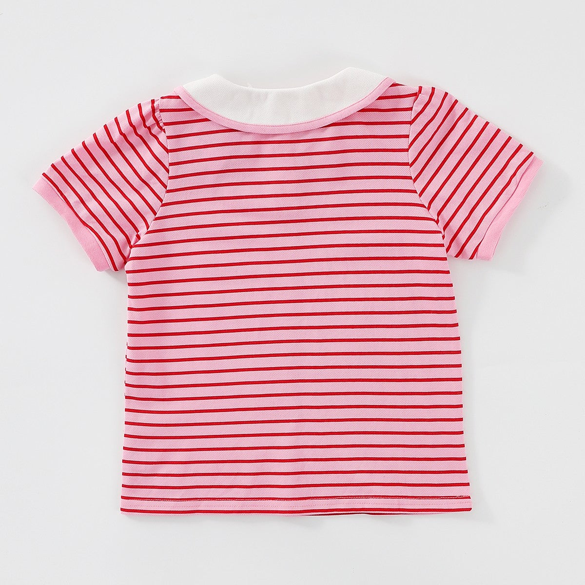 قميص بولو بأكمام قصيرة وياقة بيتر بان