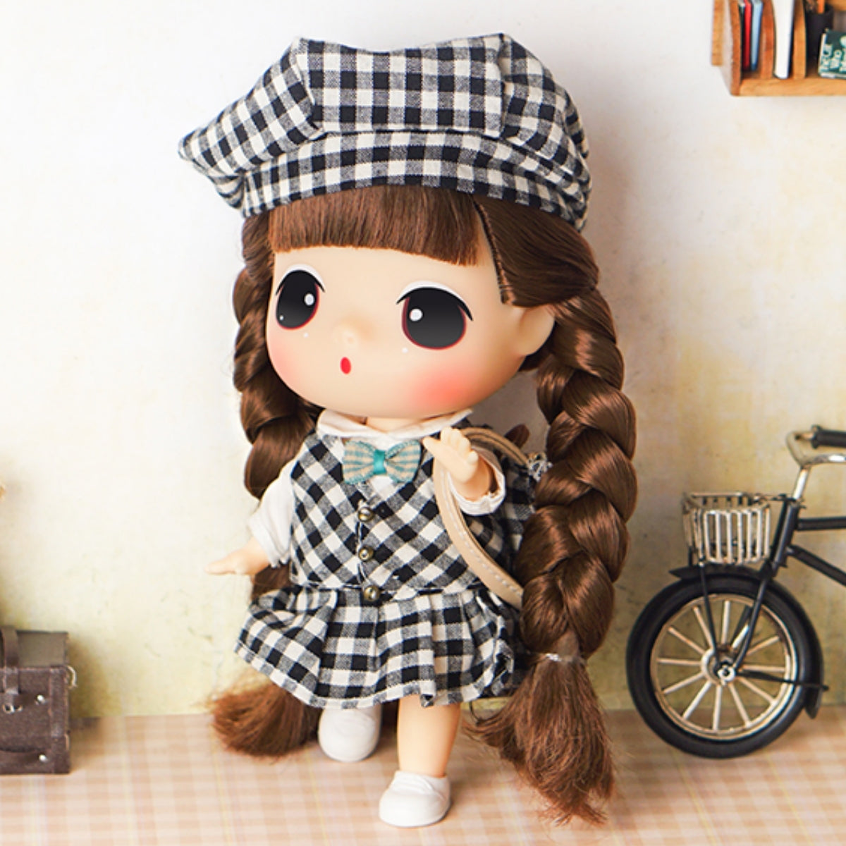 18cm Tall Barbie Doll