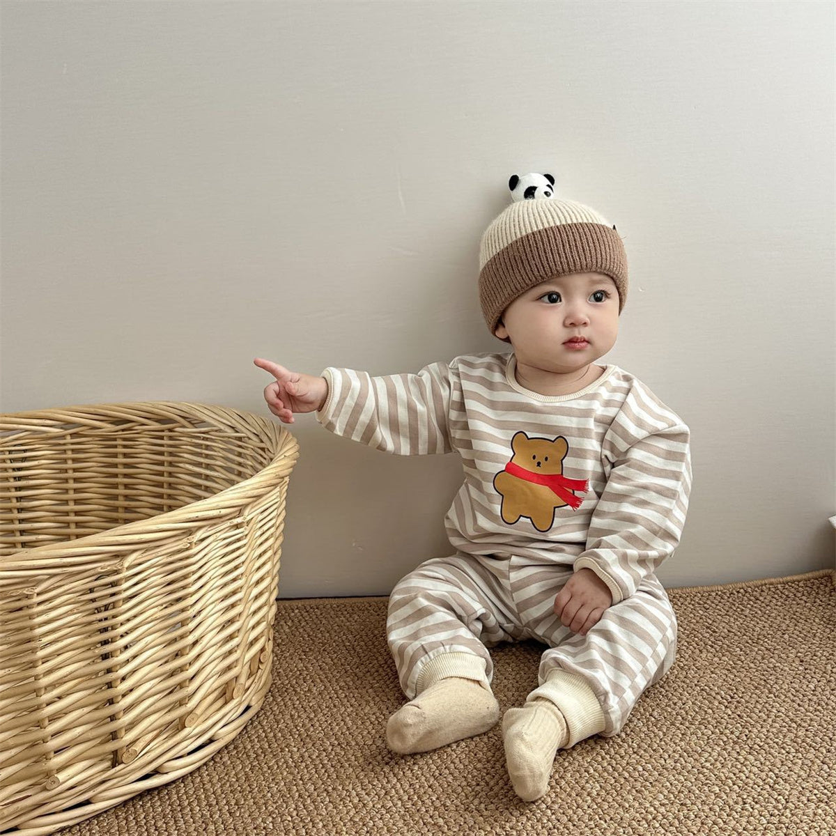 Infant and toddler bear suit cartoon top with cuffs and large PP pants two-piece suit