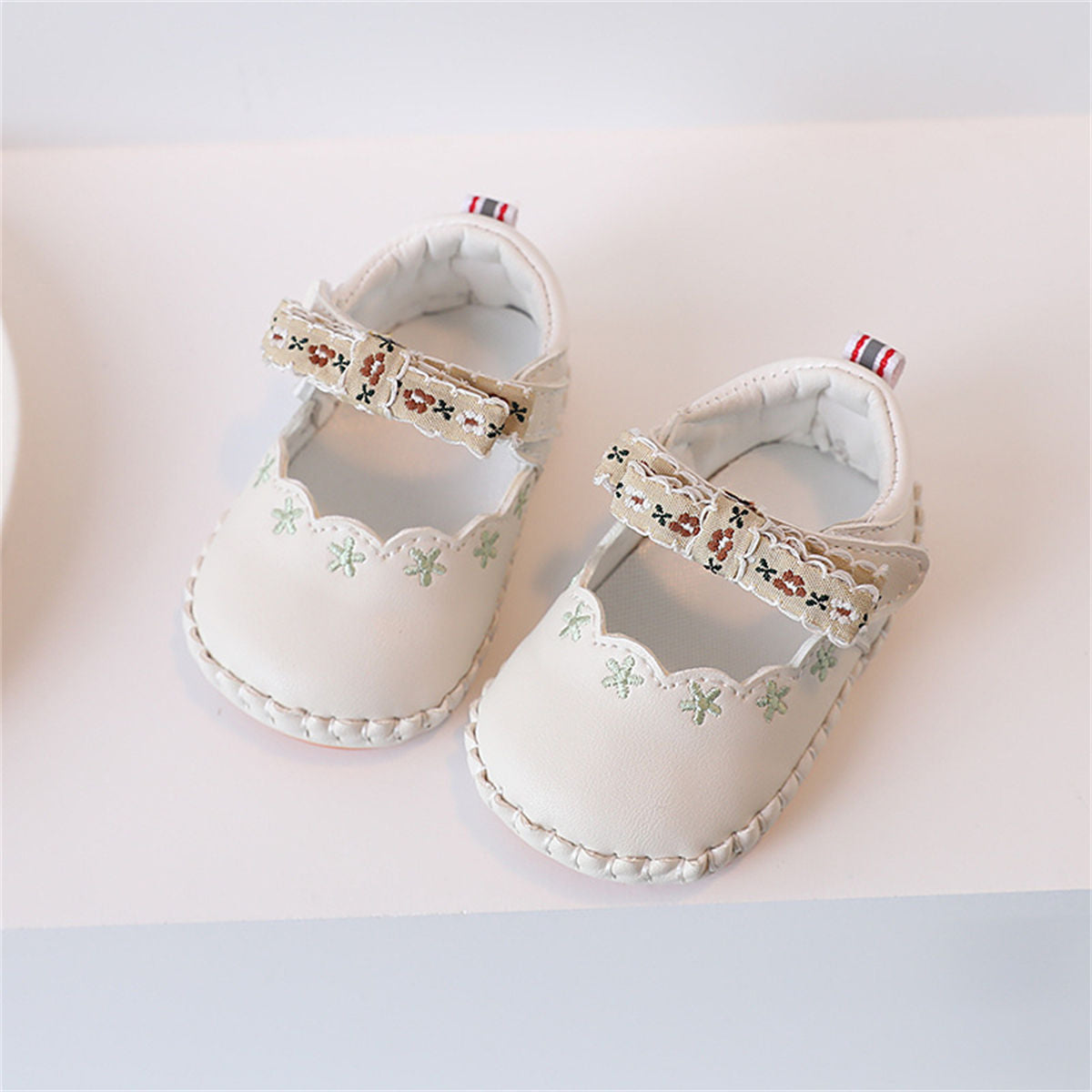 Baby Girls Autumn Embroidered Ladies Style Leather Shoes