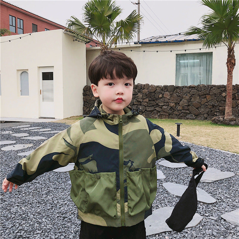 Fashion jacket for middle and large children Children's camouflage hooded jacket