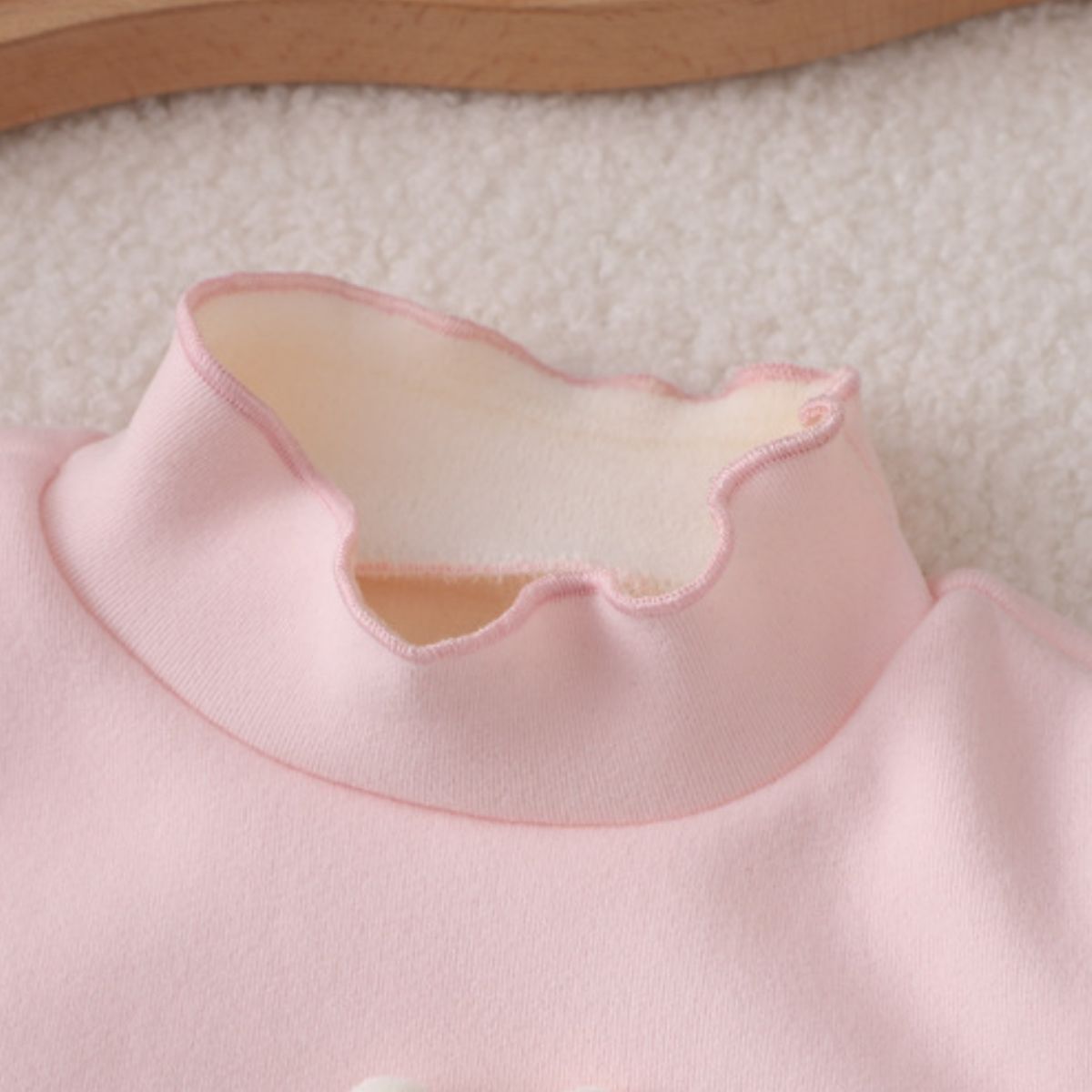 New autumn and winter velvet girls long sleeve thickened T-shirt