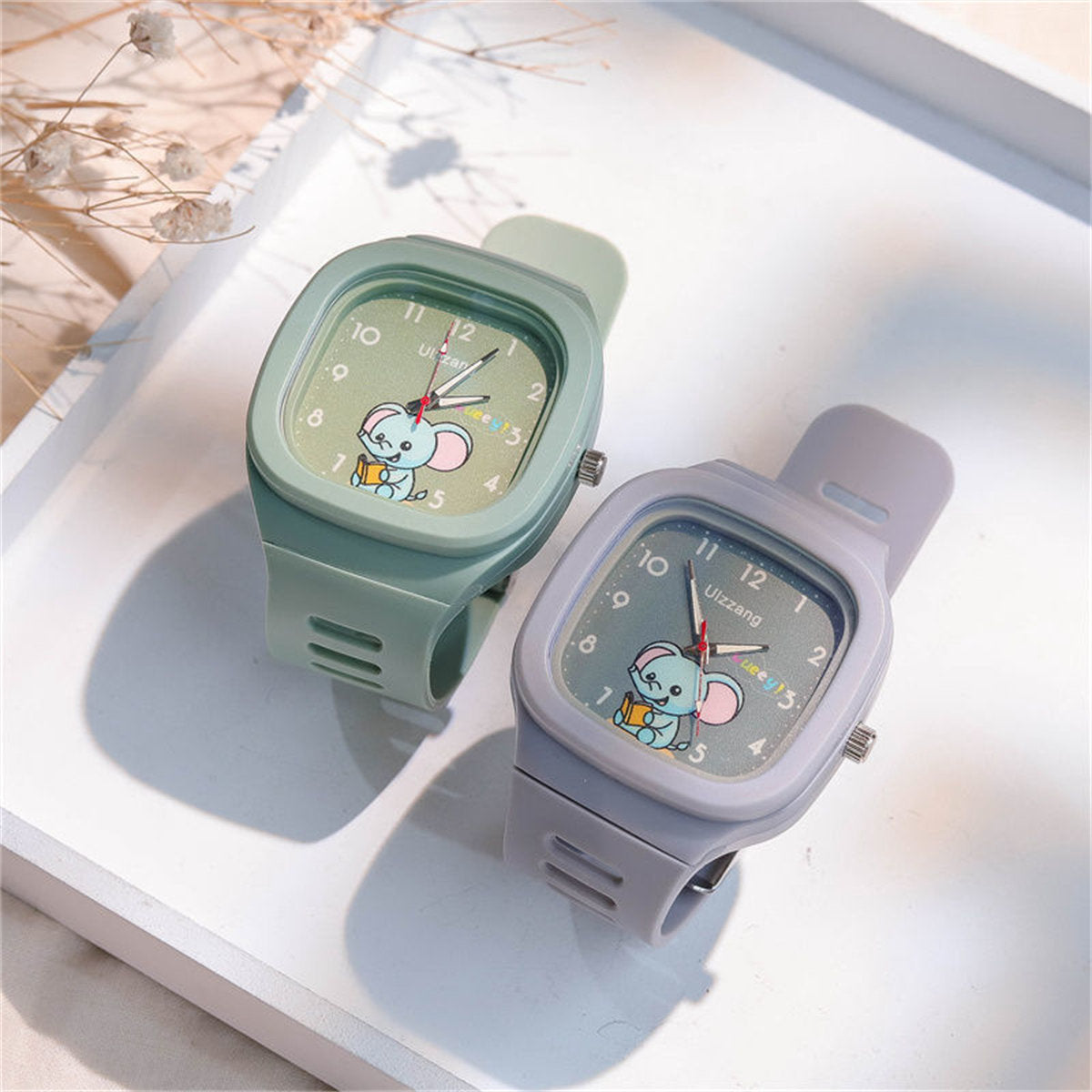 Children's boys and girls cute Dumbo student time silicone casual electronic watch