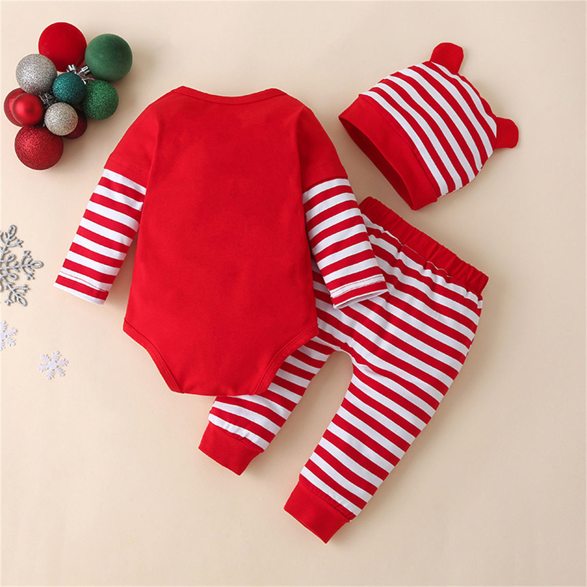 Three-piece outfit with hat for winter, for newborn baby, Christmas design