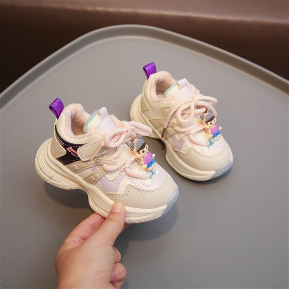 Winter plush and color matching cute doll sports shoes for boys and girls