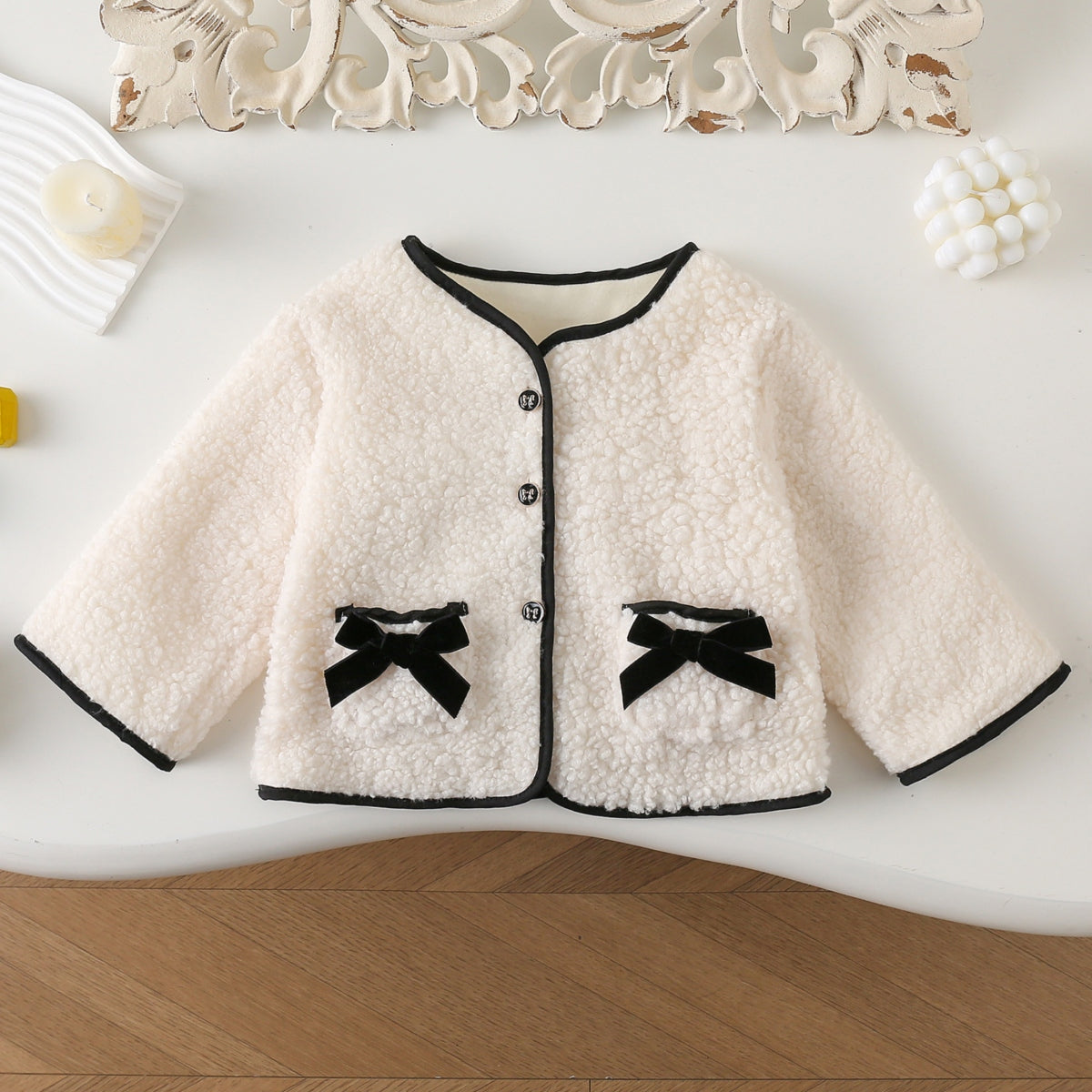 Medium and small girls lamb wool thickened temperament small hemmed bow winter long sleeve coat