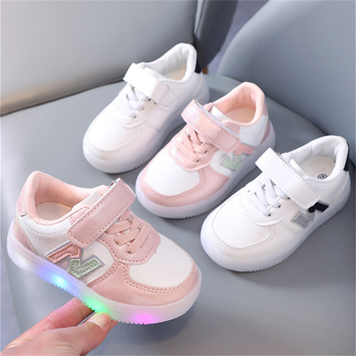 Children's striped luminous sneakers