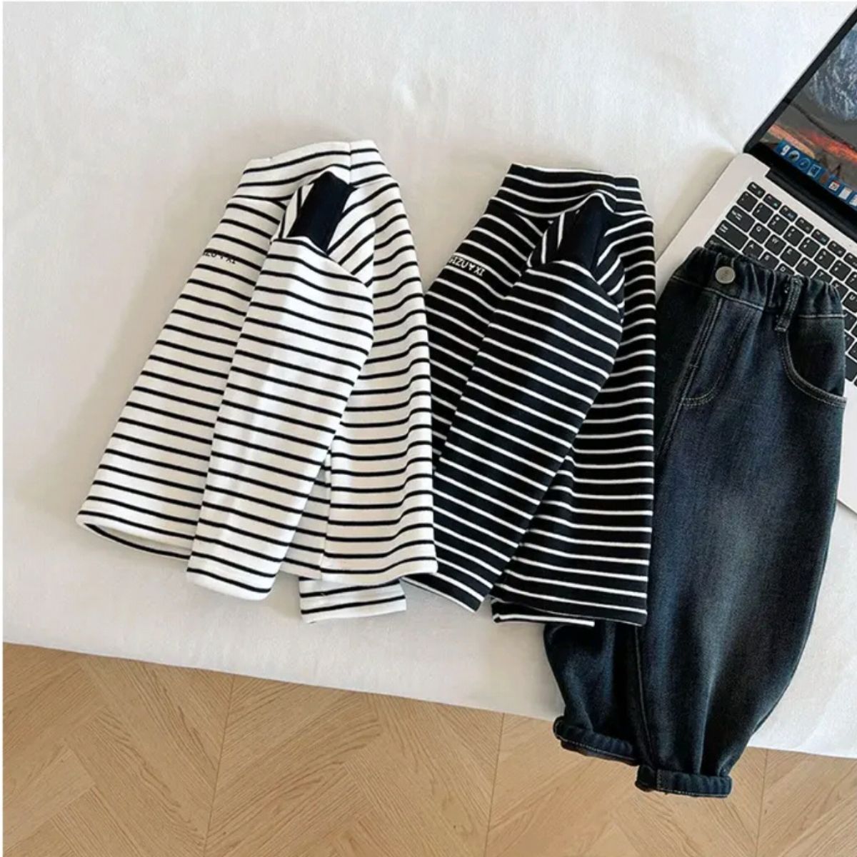 New girls and boys striped bottoming shirts