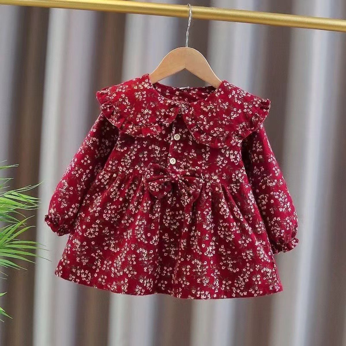 Girls long sleeve baby collar dress