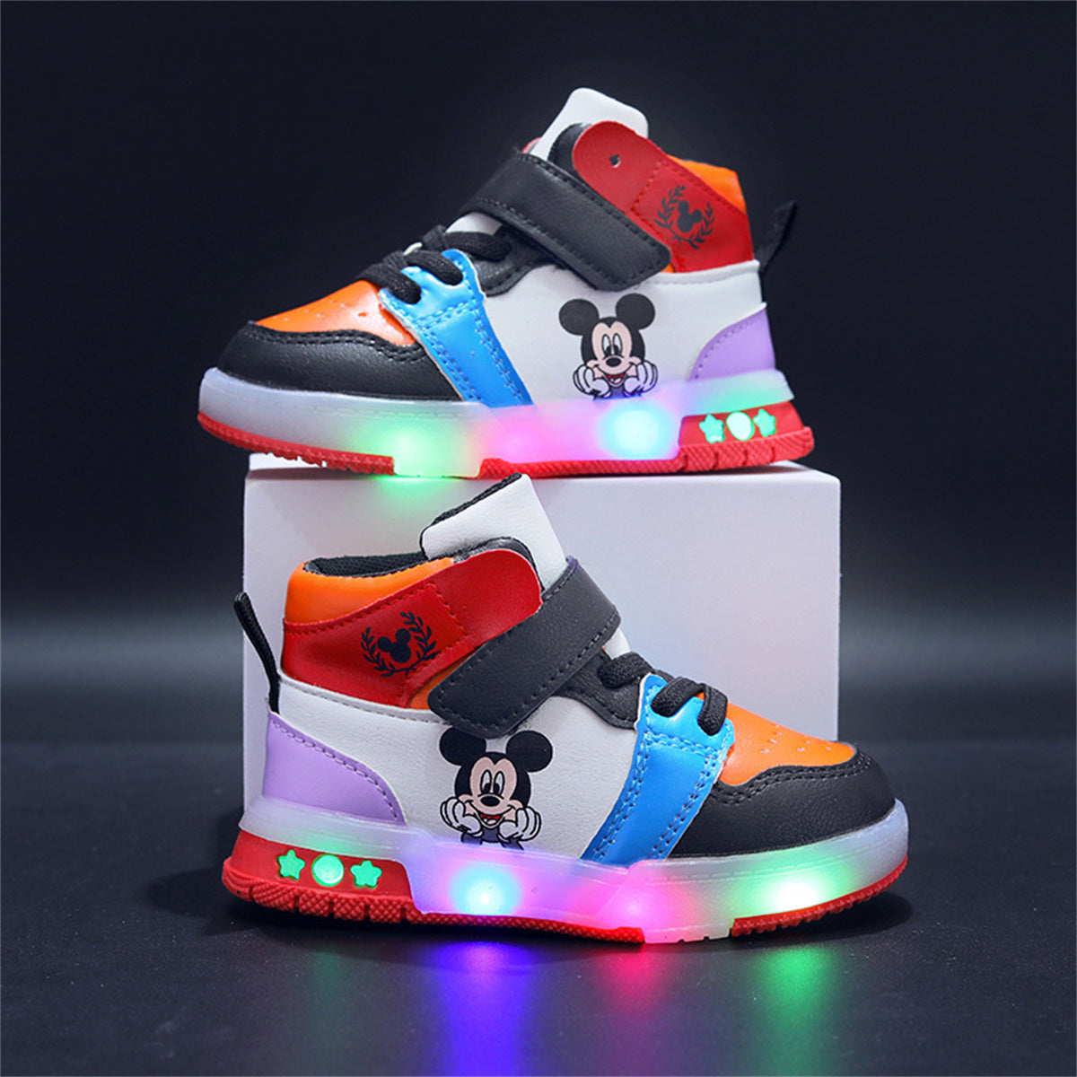 Children's Mickey and Minnie cartoon pattern luminous sneakers