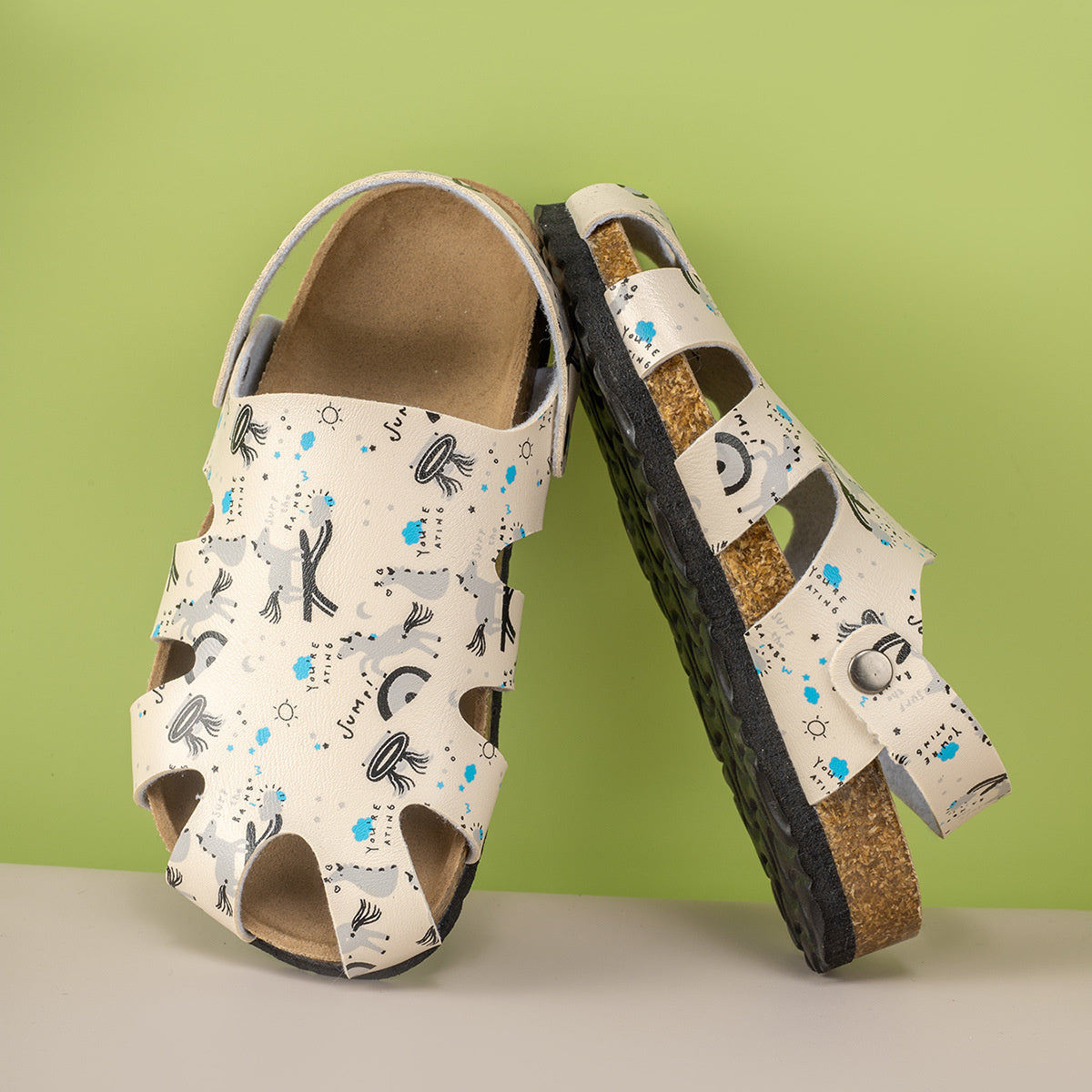 Casual children's closed toe two-way sandals flat-soled printed wear-resistant and lightweight