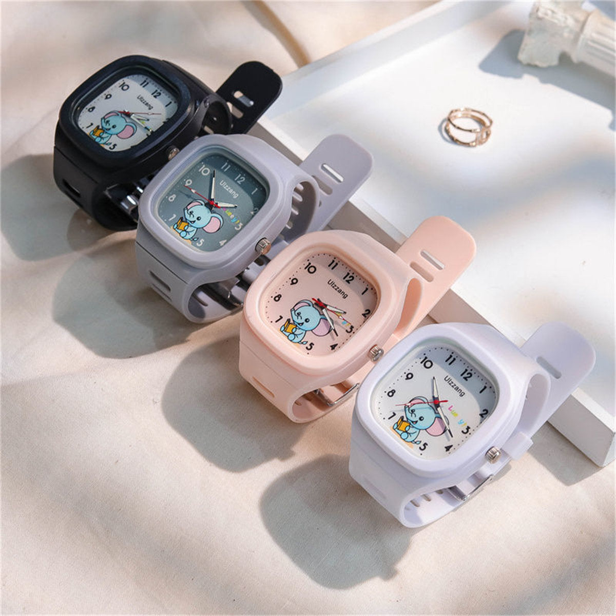 Children's boys and girls cute Dumbo student time silicone casual electronic watch