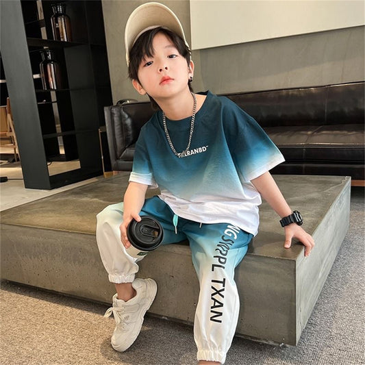 Short-sleeved summer middle and large boy handsome gradient sports suit