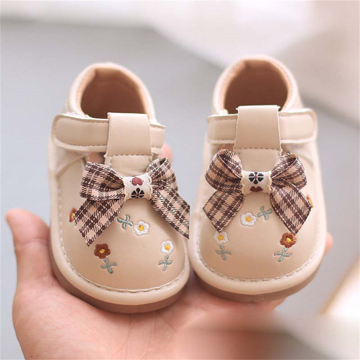 Baby Girls Cute Embroidered Bowknot Soft Sole Velcro Leather Shoes