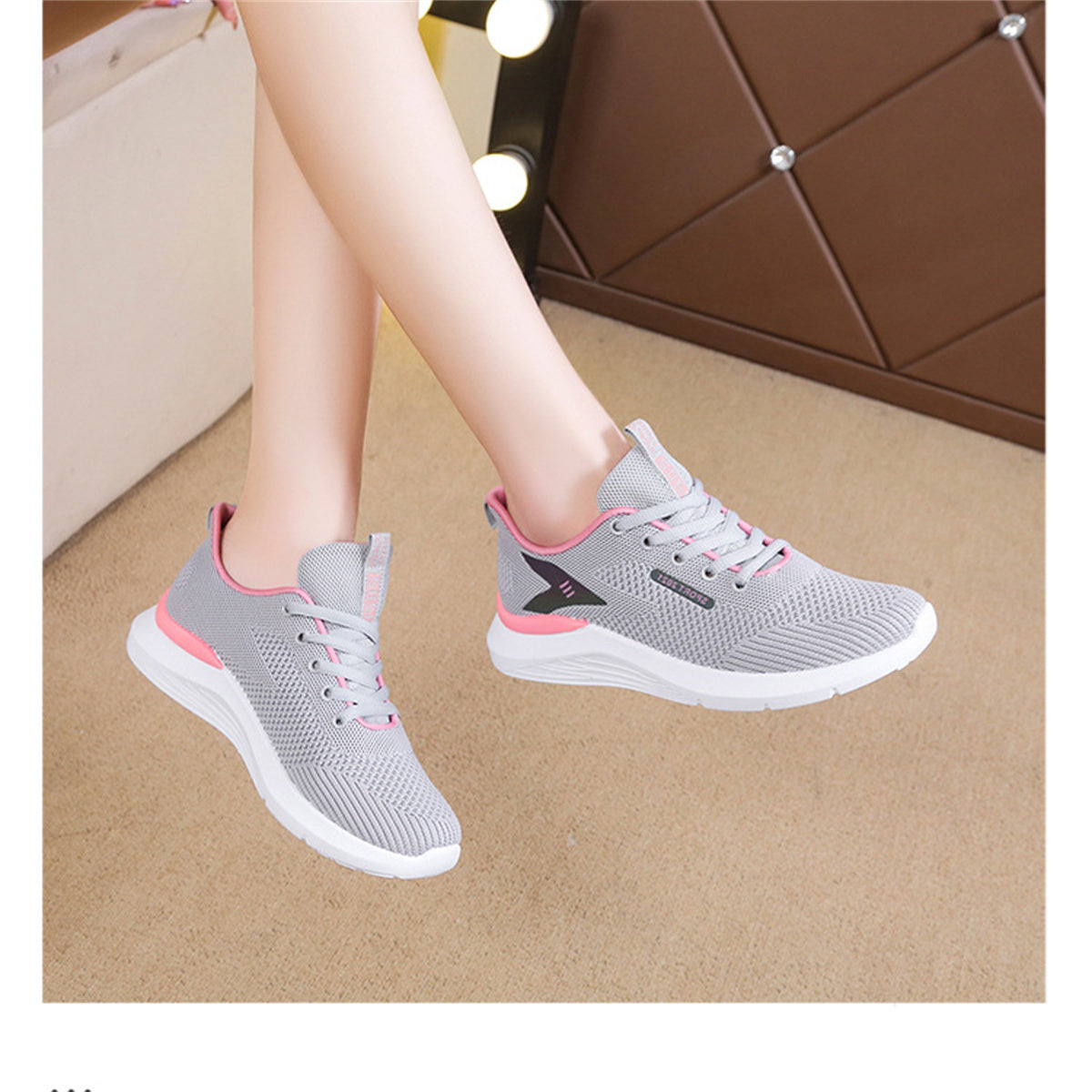 Women's sports shoes soft sole lightweight casual running shoes