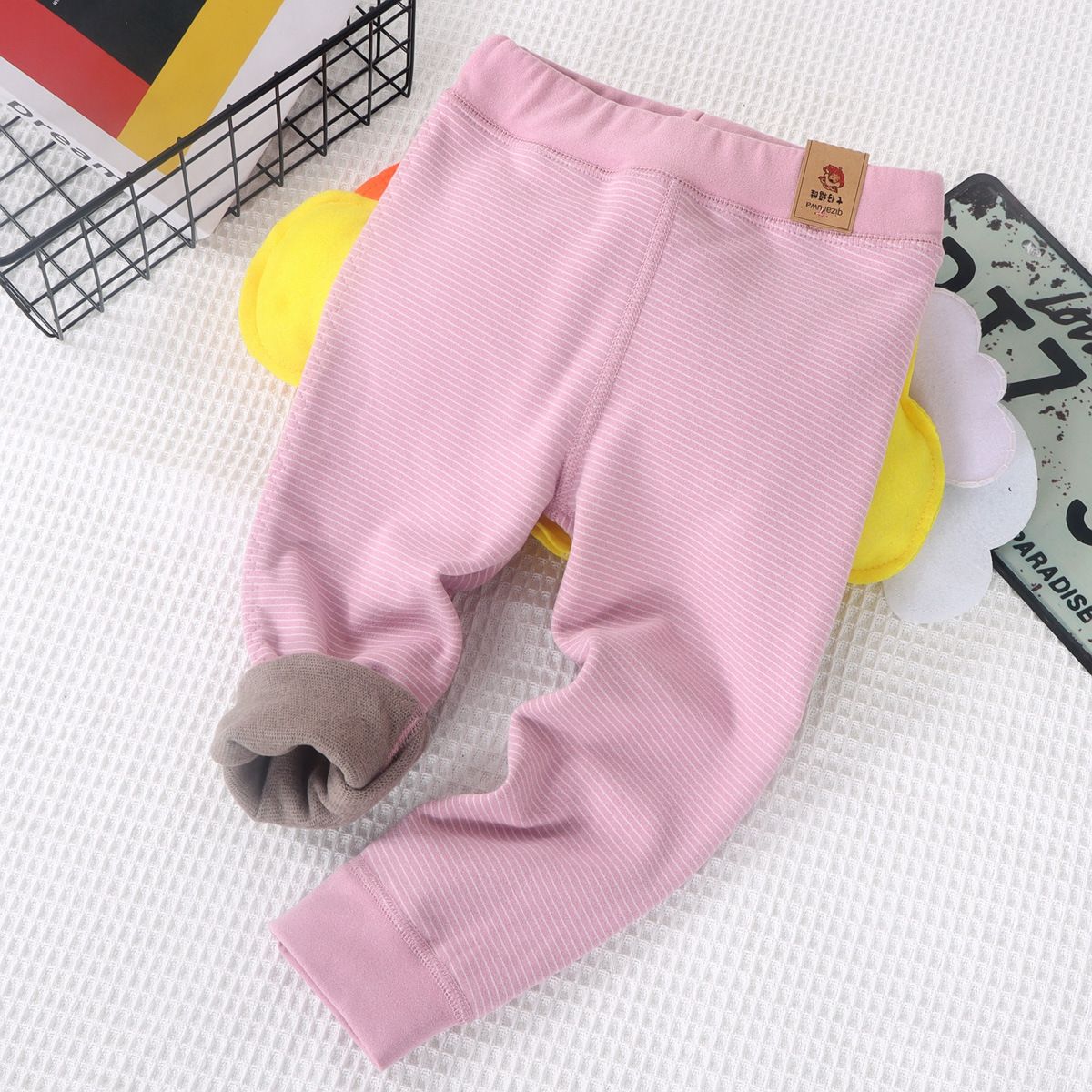 Children's leggings for boys and girls in winter thickened German velvet double-layer autumn trousers for middle and large children in autumn and winter warm pants