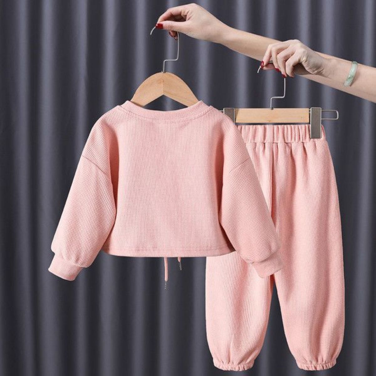 Girls Bear Sweater Suit Spring and Autumn New Children Cartoon Sweater Pants Two-piece Suit