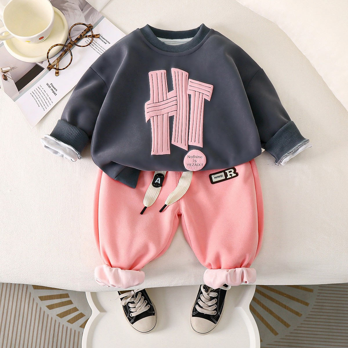 Children's suit handsome boys and girls casual sweatshirt sweatpants two-piece suit fashionable children's clothing