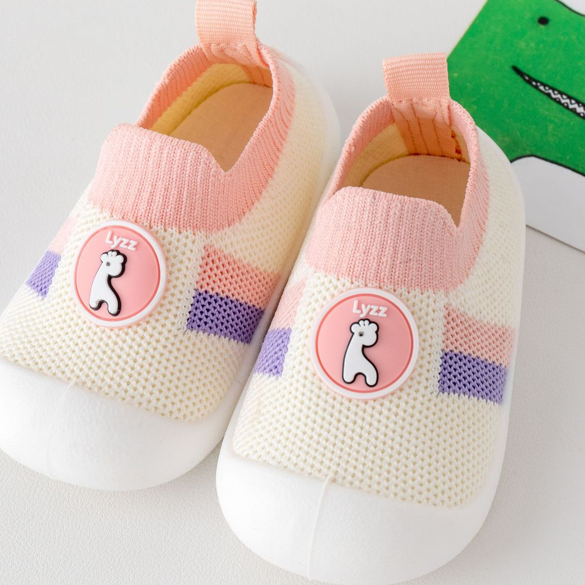 Infant and child boys and girls spring and autumn outdoor non-slip breathable non-stuffy casual shoes