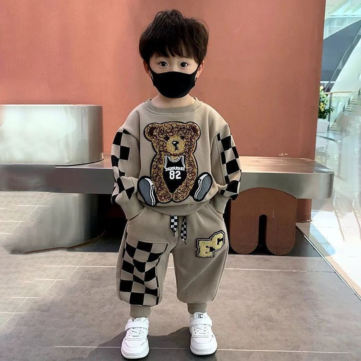 Boys sweatshirt suits new spring and autumn baby autumn clothes two piece suit