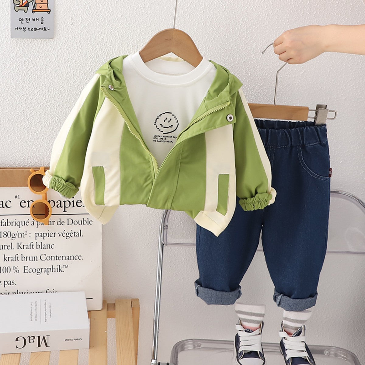 Boys Jacket Set Autumn New Children's Fashion Clothes Baby Fashion Children's Clothes Three-piece Set