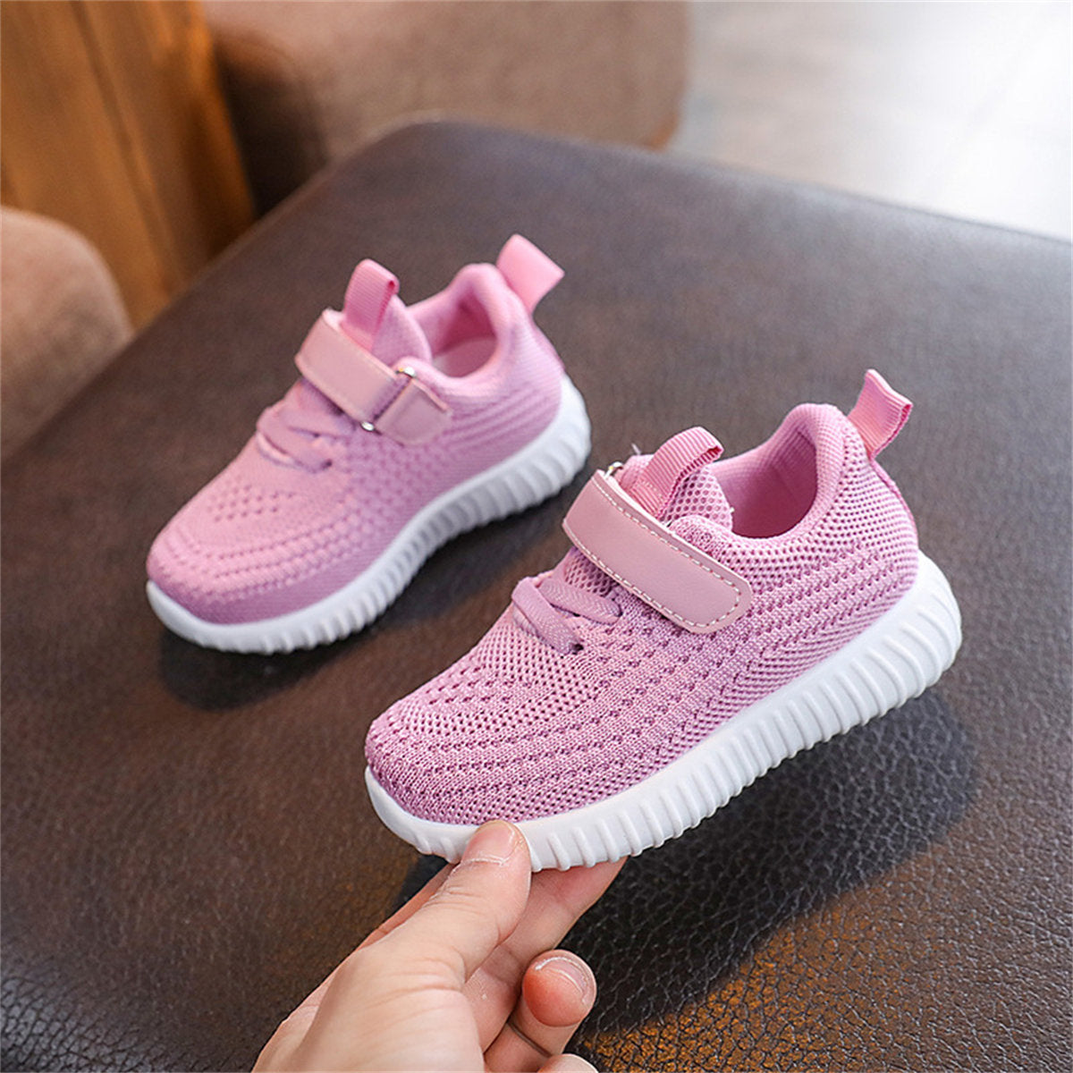 Children's and boys' solid color simple style flying woven sports shoes