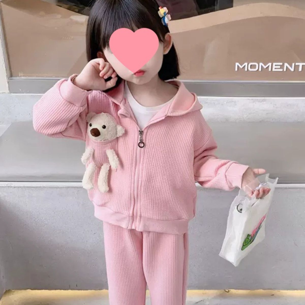 Girls' new spring and autumn cartoon hooded tops and leggings two-piece suits for small and medium-sized children