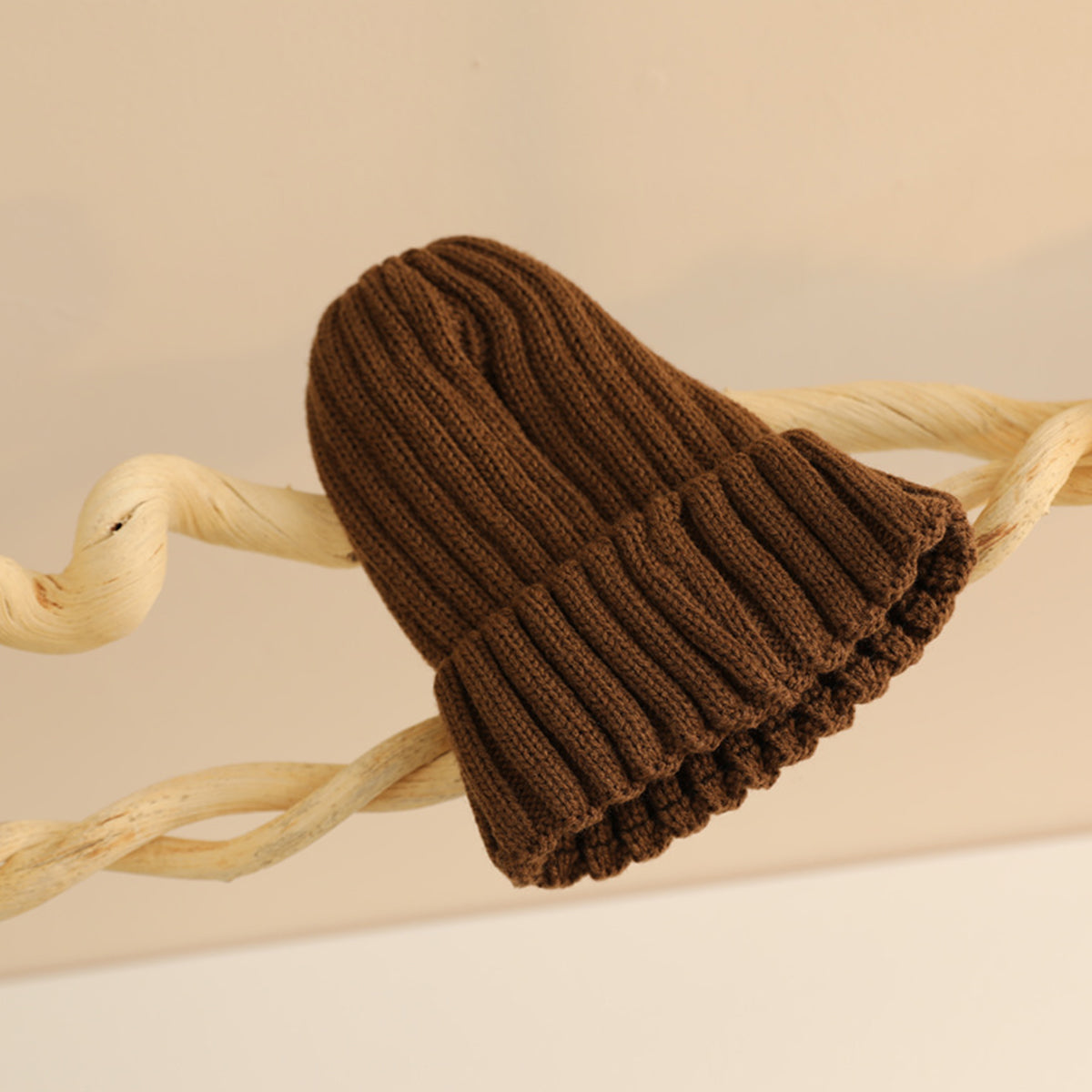 Children's solid color woolen hat