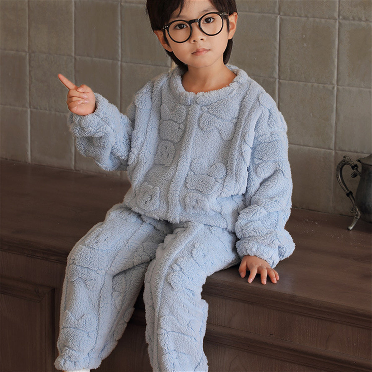 Children's autumn and winter warm velvet home wear suit