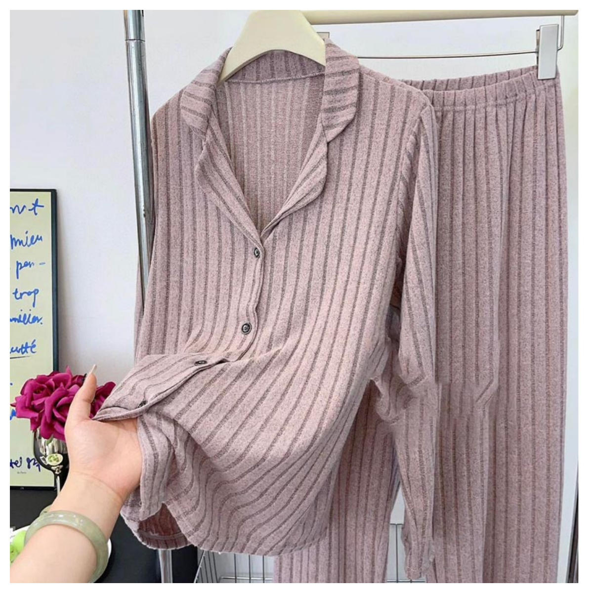 Simple Brushed Striped Women's Autumn and Winter Pajama Set