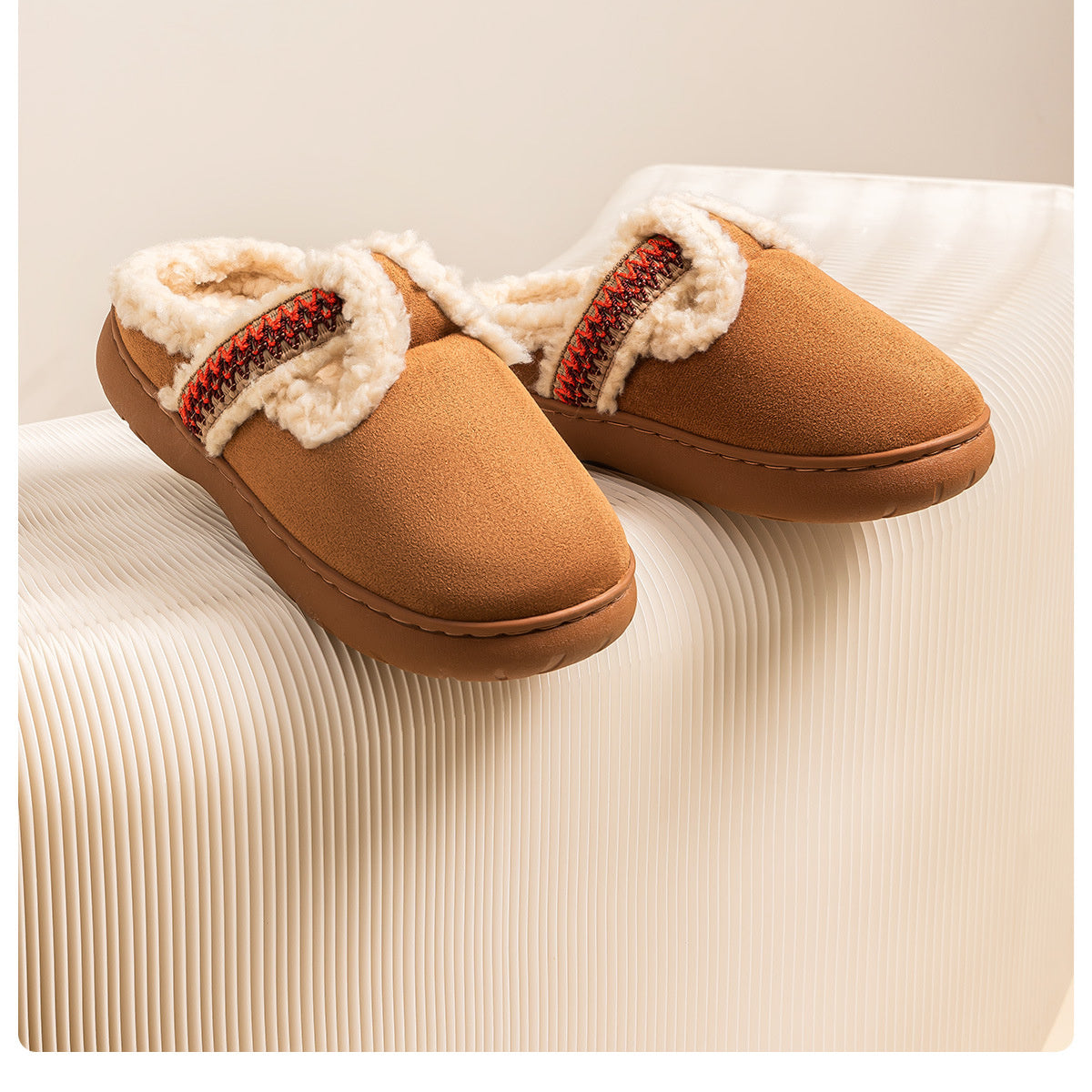 Women&#39;s warm plush Birkenstock cotton slippers