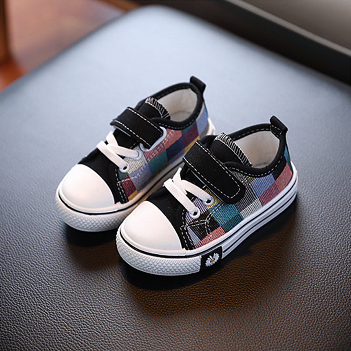 Children's and boys' spring and autumn British style color matching knitted non-slip Velcro low-top canvas shoes