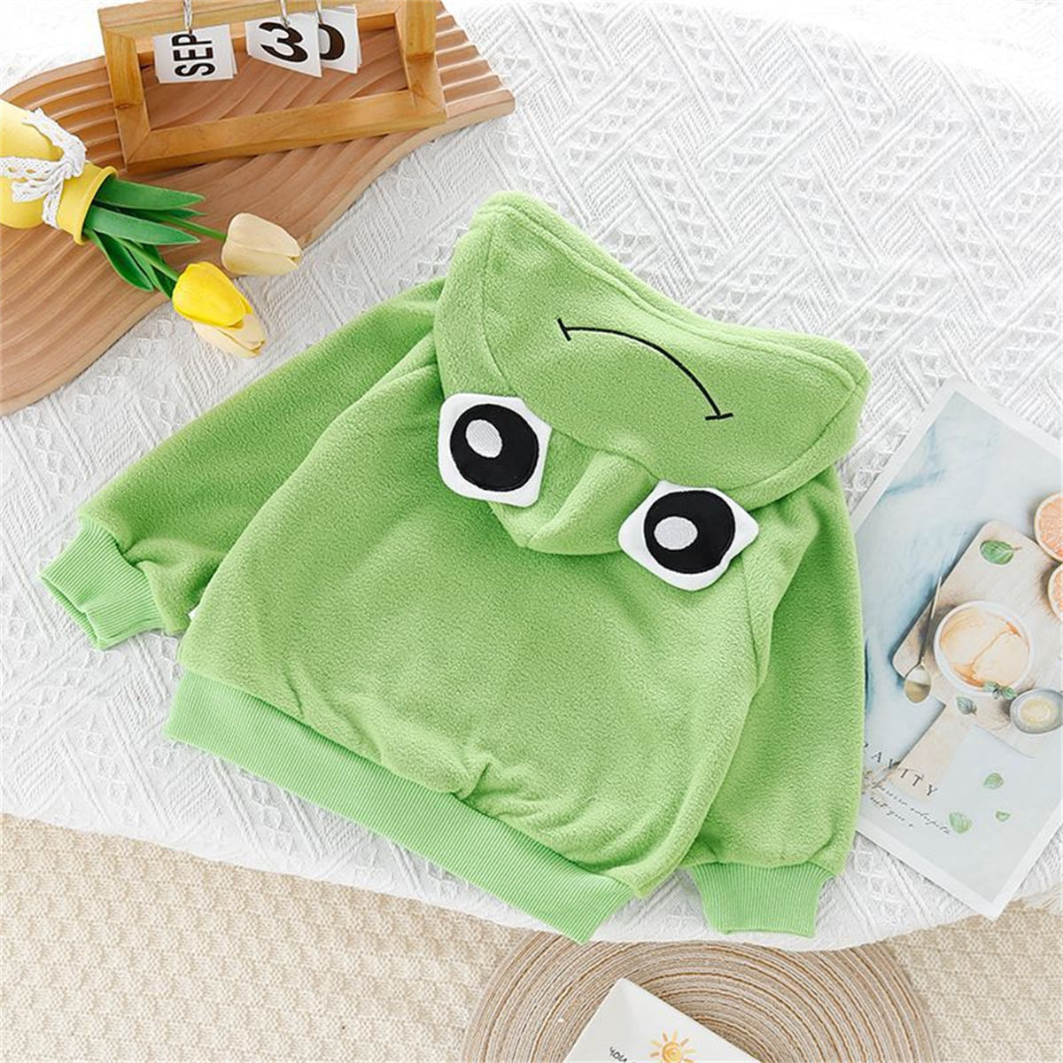 Boys and girls baby cartoon hooded tops