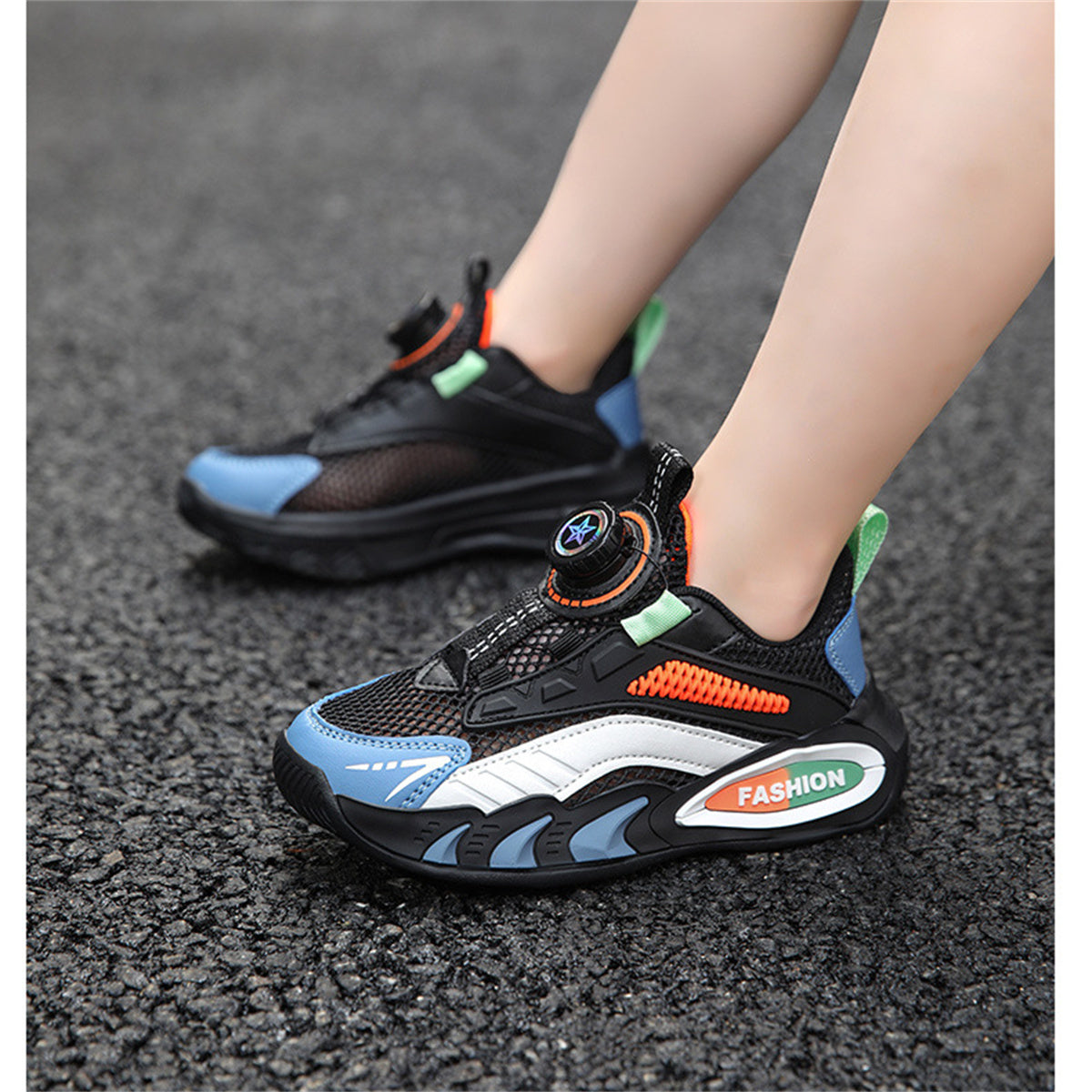 Big boy's color matching design hollow mesh breathable soft sole running sneakers