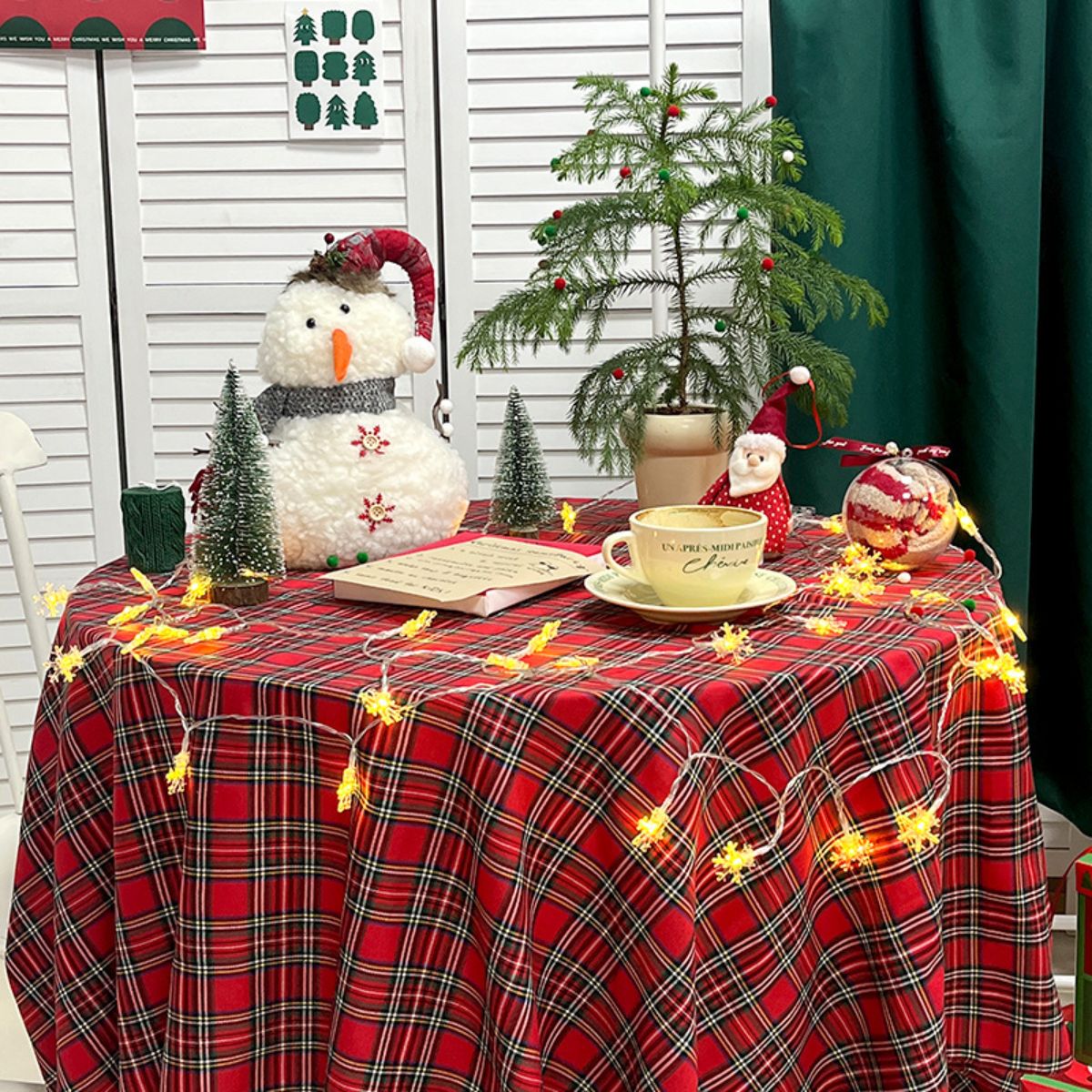 Christmas Retro Plaid Decorative Tablecloth