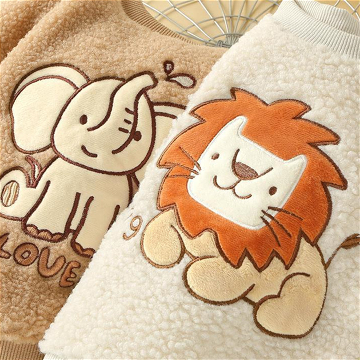 Plush and thickened baby winter clothing cartoon lamb wool pullover sweater