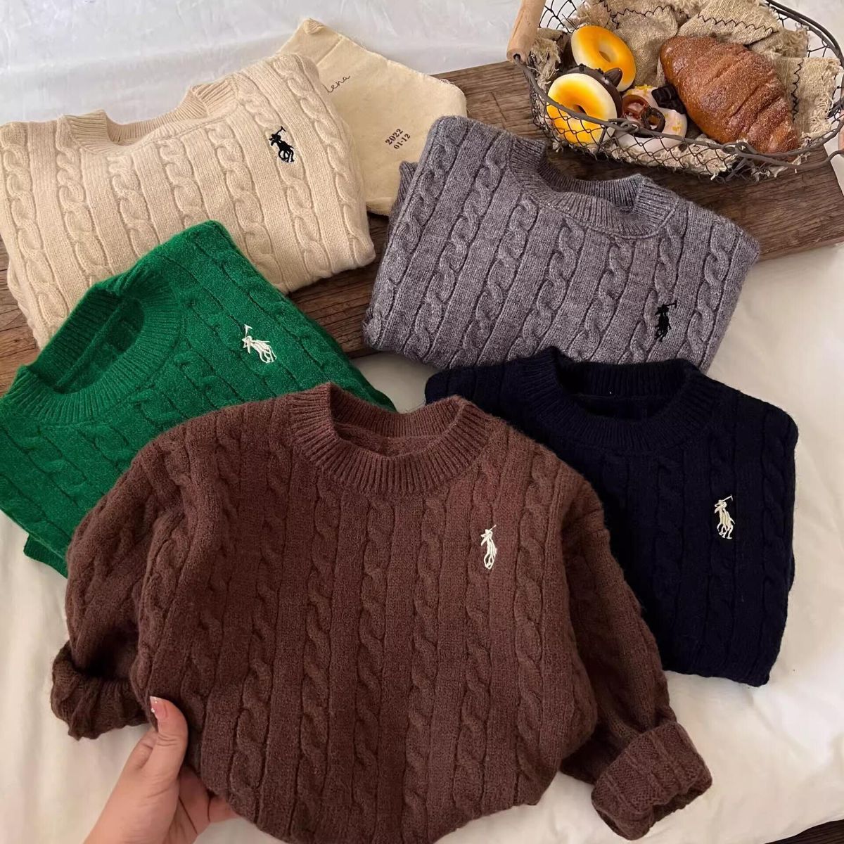 Boys and girls solid color embroidered long-sleeved sweater