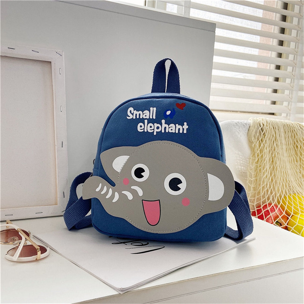 Children's Cute Elephant Pattern Kindergarten Lightweight Canvas Backpack